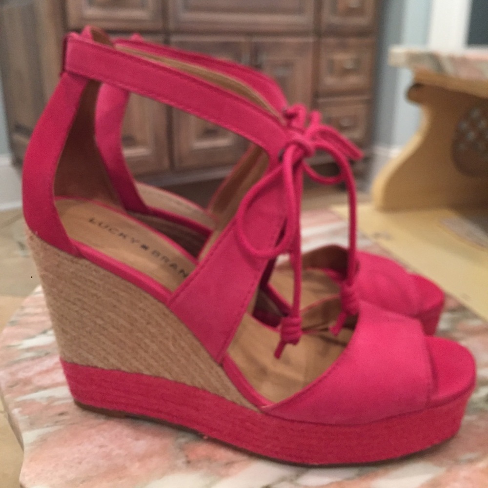 Lucky Brand Pink Suede Wedges